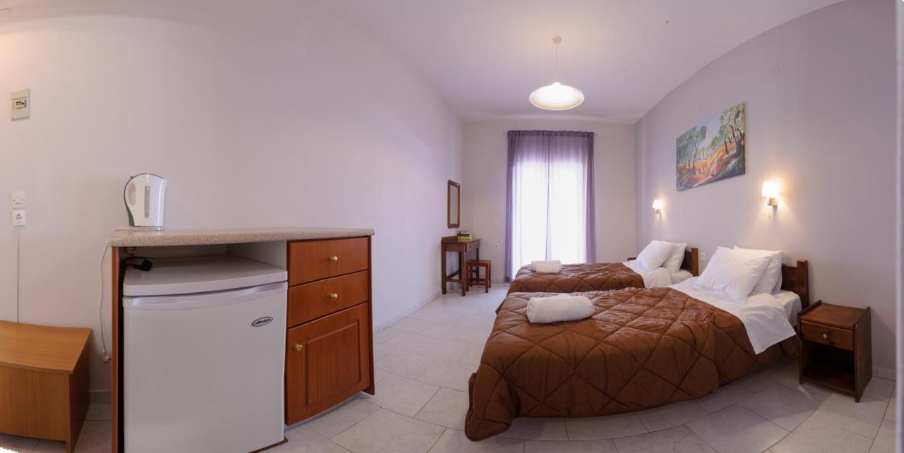 Hotel Elias & Vasili House Agios Georgios Pagon Exterior foto