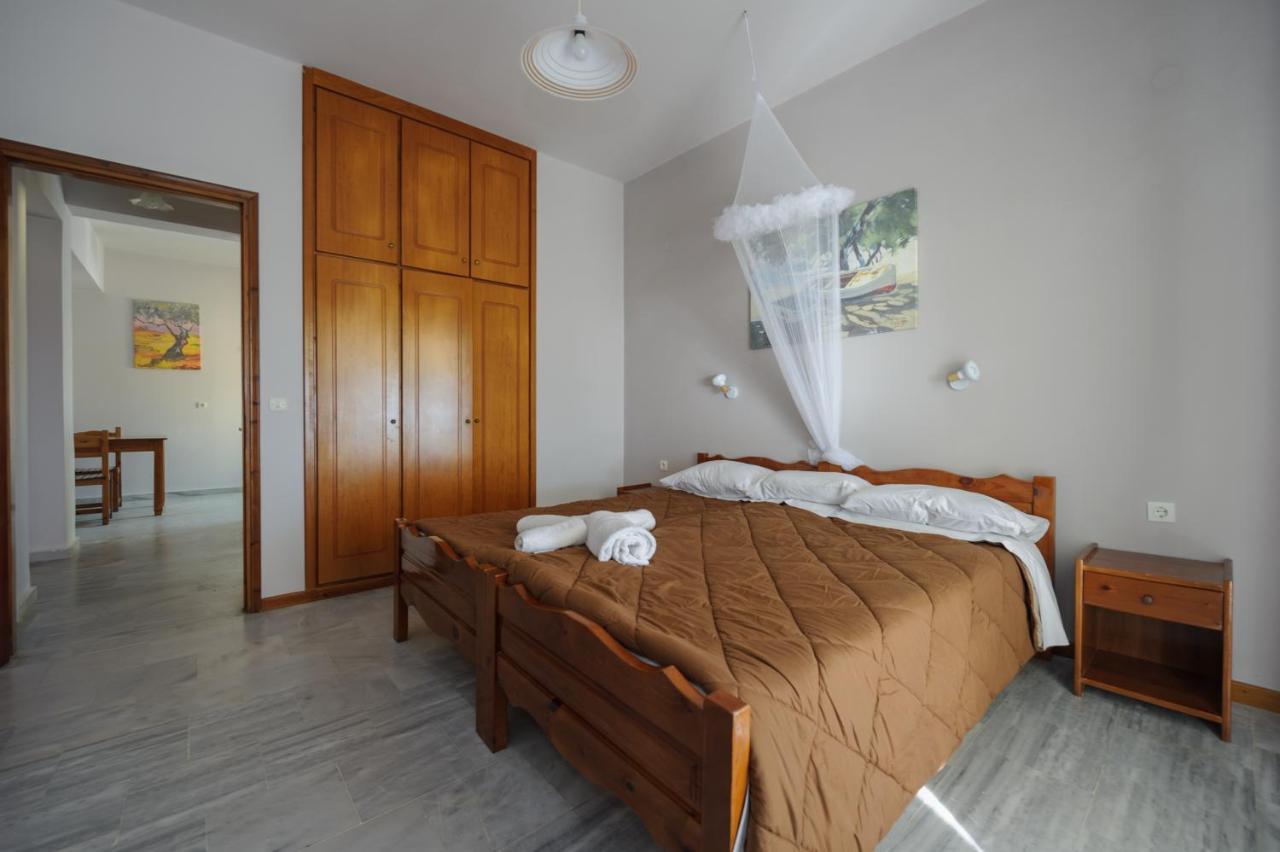 Hotel Elias & Vasili House Agios Georgios Pagon Exterior foto